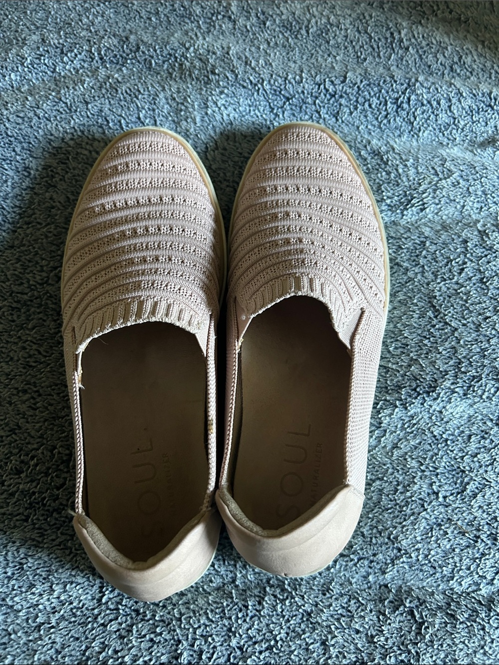 Naturalizer Women's Slip-On Knit Sneakers in Light Pink